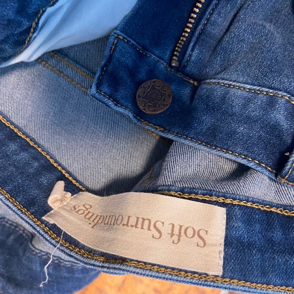 Lane Bryant Jeans bundle of jeans 4pairs Size 16/ - Picture 4 of 7